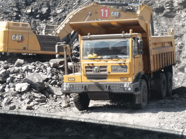 640 (6).gif