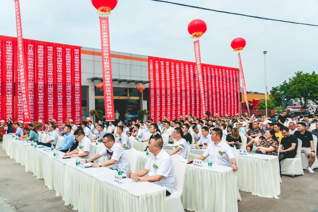 1595151419991669.jpg 640.webp (3).jpg