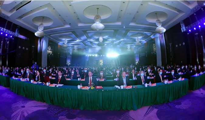 东风年会2.png