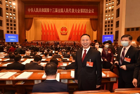 东风劳模1.png
