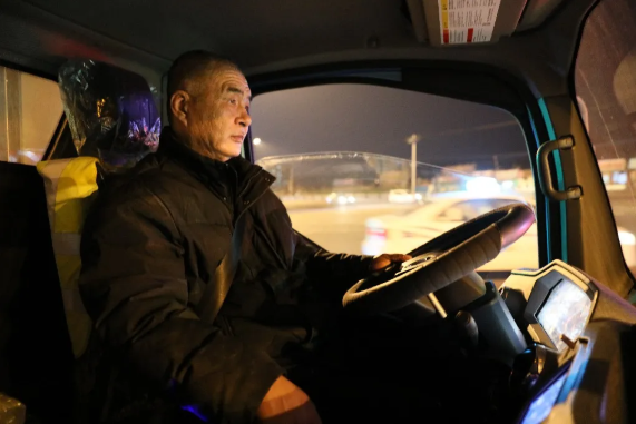 1616290694327073.png 飞碟1.png