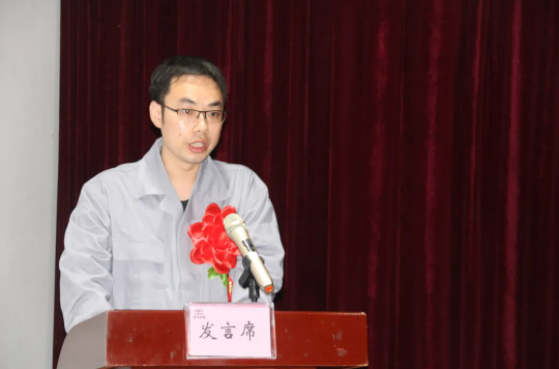 汉马发动机2.png