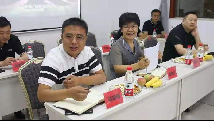 欧曼2.jpg