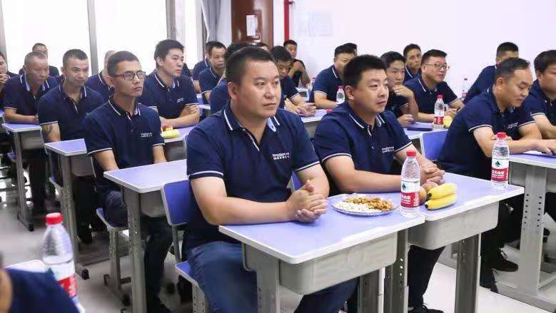 欧曼7.jpg