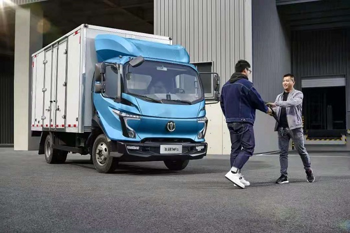 飞碟3.jpg