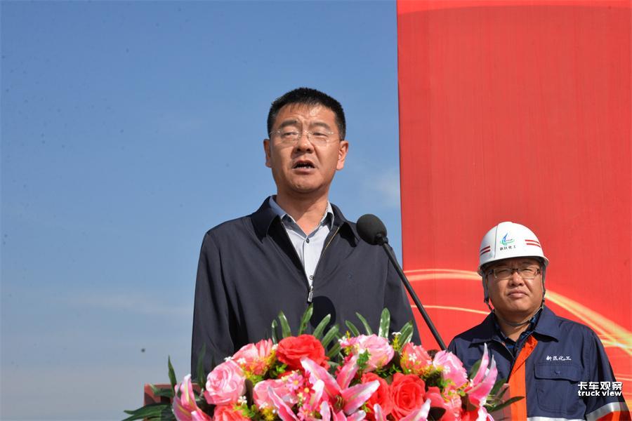 3-兰州新区党工委委员、管委会副主任杨军致辞.jpg