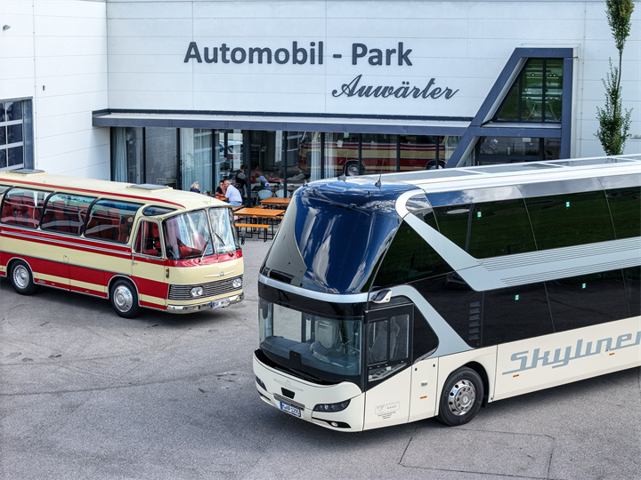 4. MAN Neoplan Skyliner Auwaerter Edition.jpg